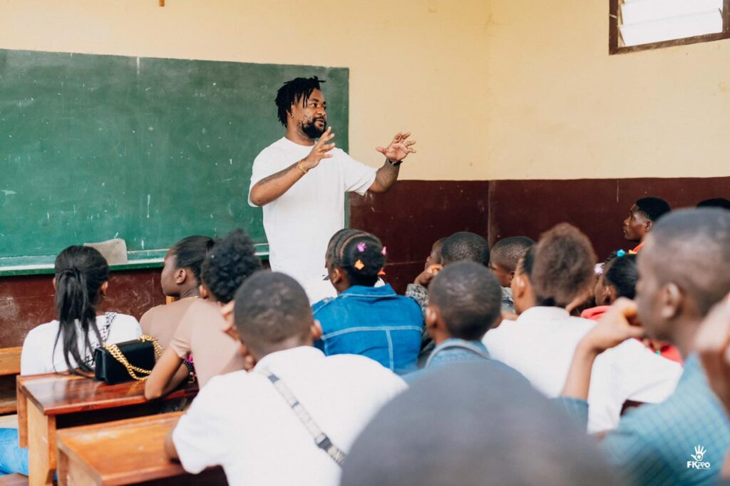 L’humour congolais en pleine expansion grâce à Ronsia Kukiel