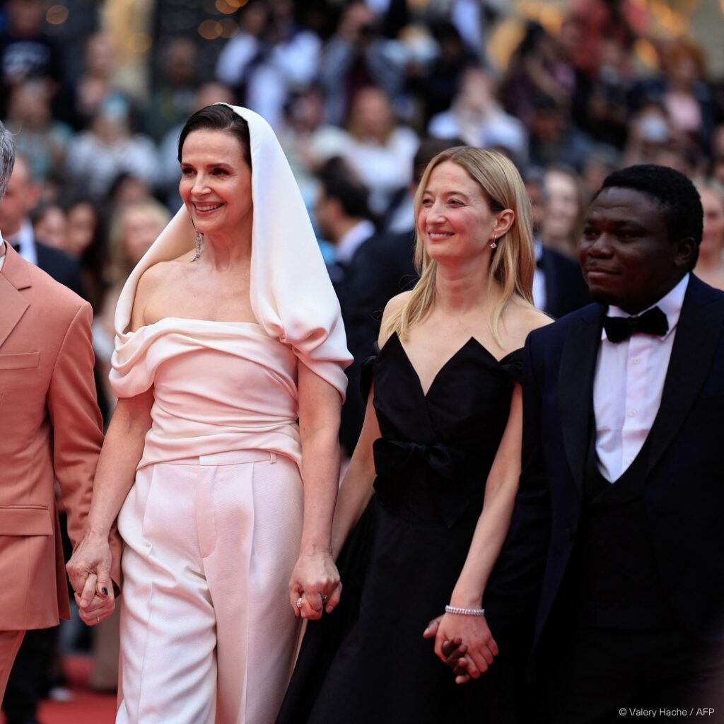 Dieudo Hamadi sur le tapis rouge du festival de Cannes 2025 Votedean 14052025Festival De Cannes1 1024x1024