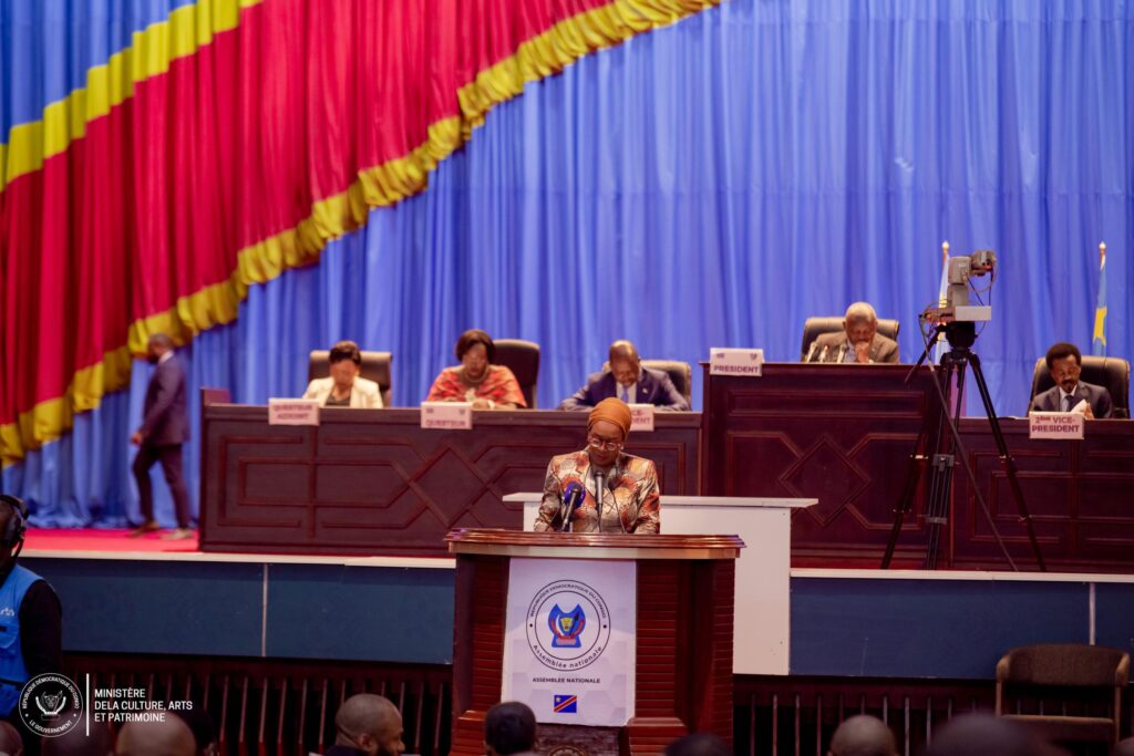 RDC : Une Loi Historique pour la Culture Adoptée par l'Assemblée Nationale Votedefan 10052025Culture Et Arts 1024x683